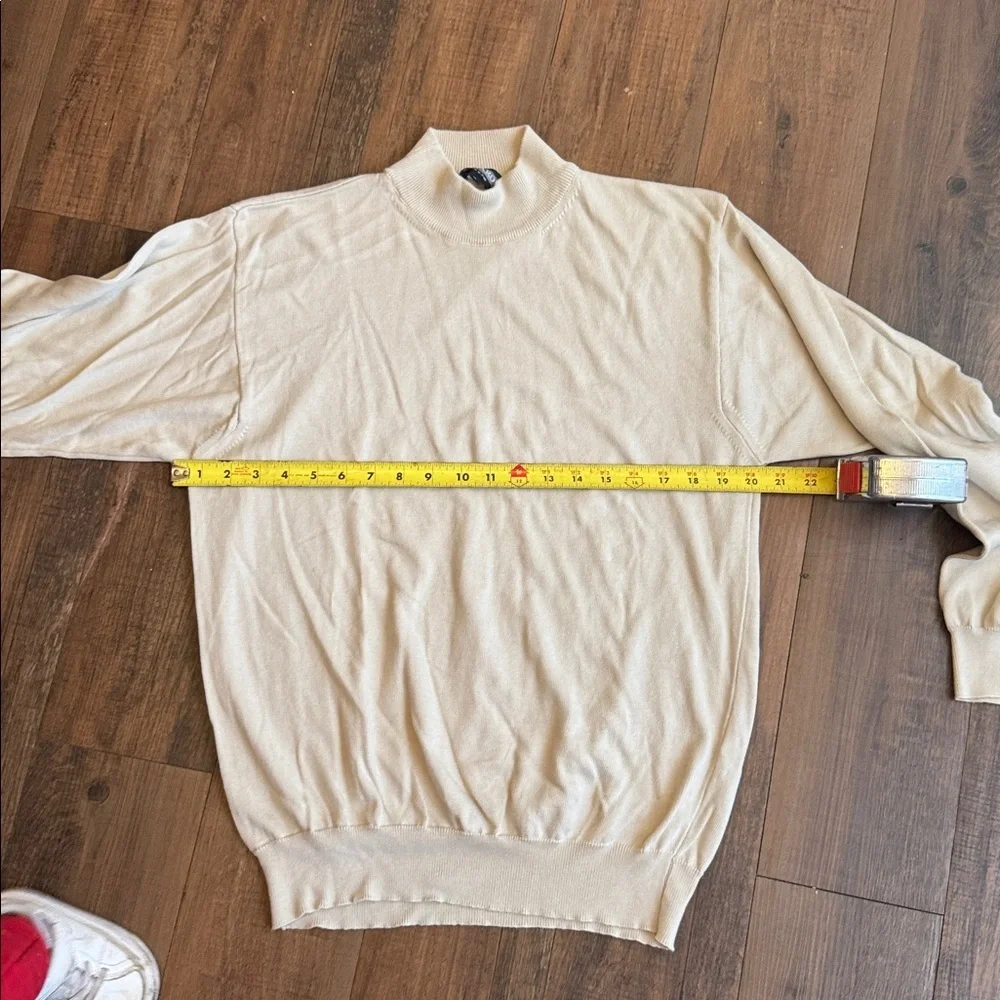AMARO Beige Turtleneck Sweater